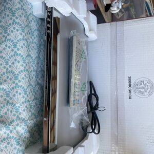 LG HD Up Conversion Progressive Scan DVD Player LDA-511 HDMI Digital Output